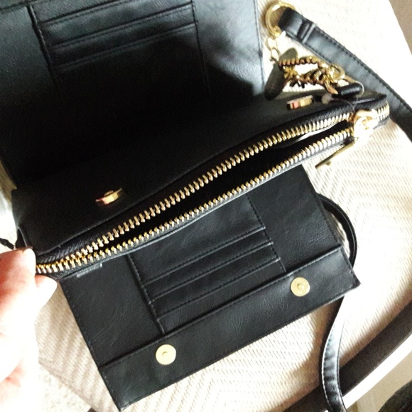 NWT STEVE MADDEN LOGO CROSSBODY WALLET BAG PURSE - Picture 6 of 8